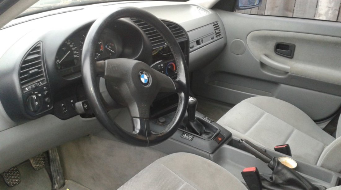 BMW 325 2500 cmc