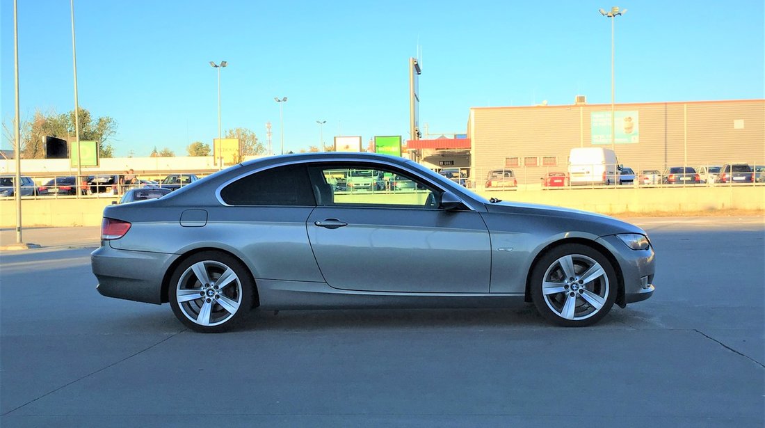 BMW 325 Variante 2008