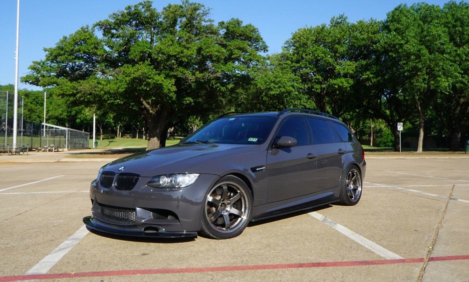 BMW 328i Touring transformat in M3