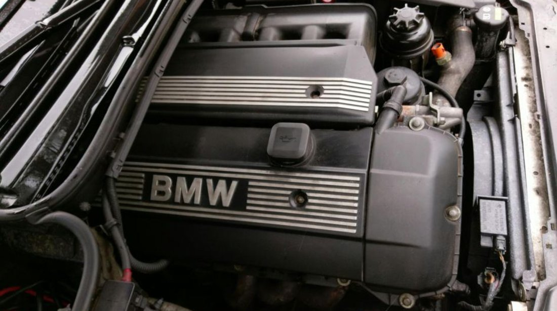 BMW 330 M54 2000