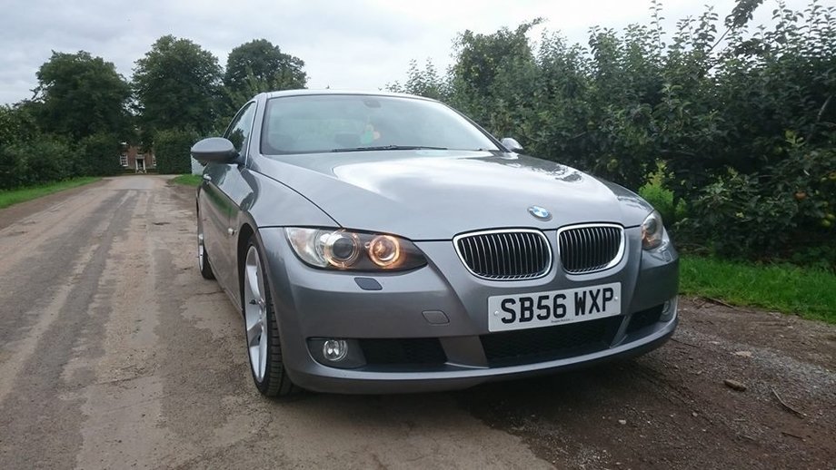 BMW 330