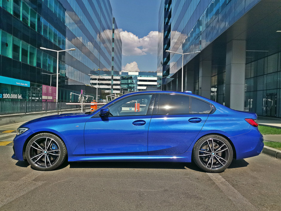 BMW 330i Sedan M Sport