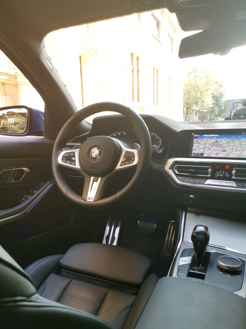 BMW 330i Sedan M Sport