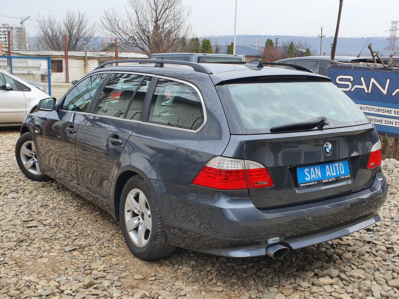 BMW 520 2.0d 2010 58604861