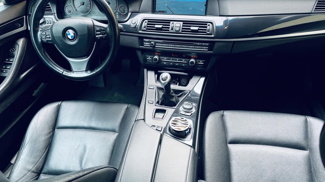 BMW 520 2.0d F10 Clima Navi Piele Pilot Senz Park 2011