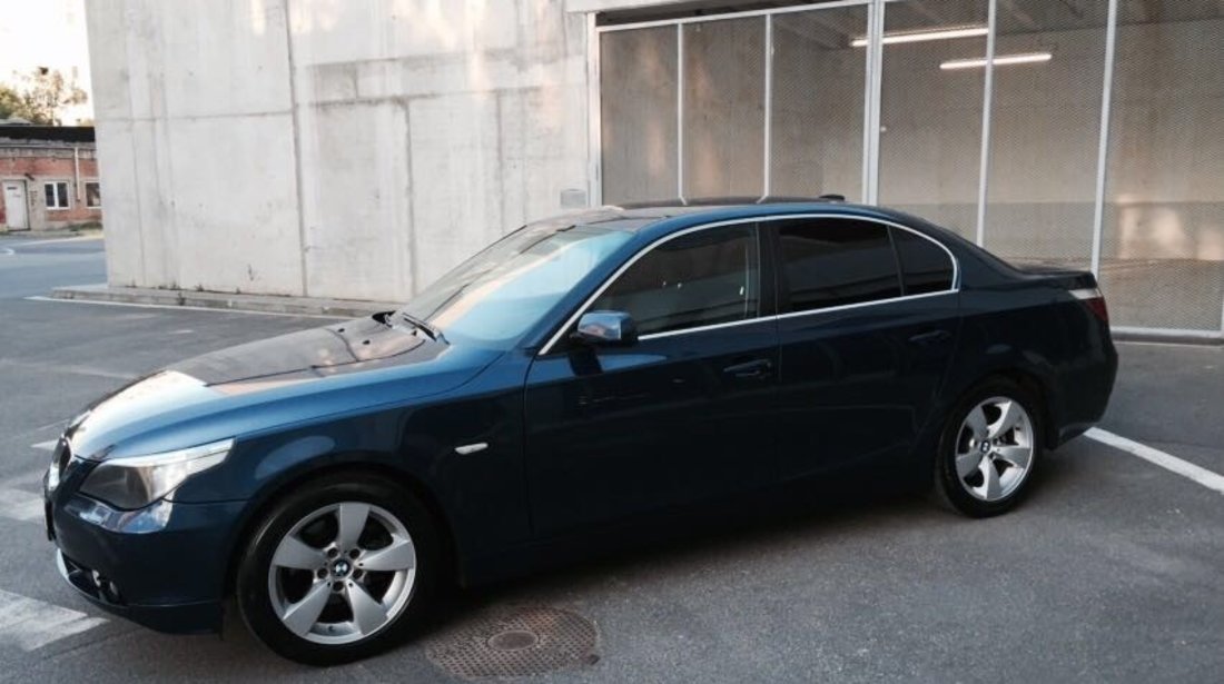 BMW 520 2.2i/170cp 2004