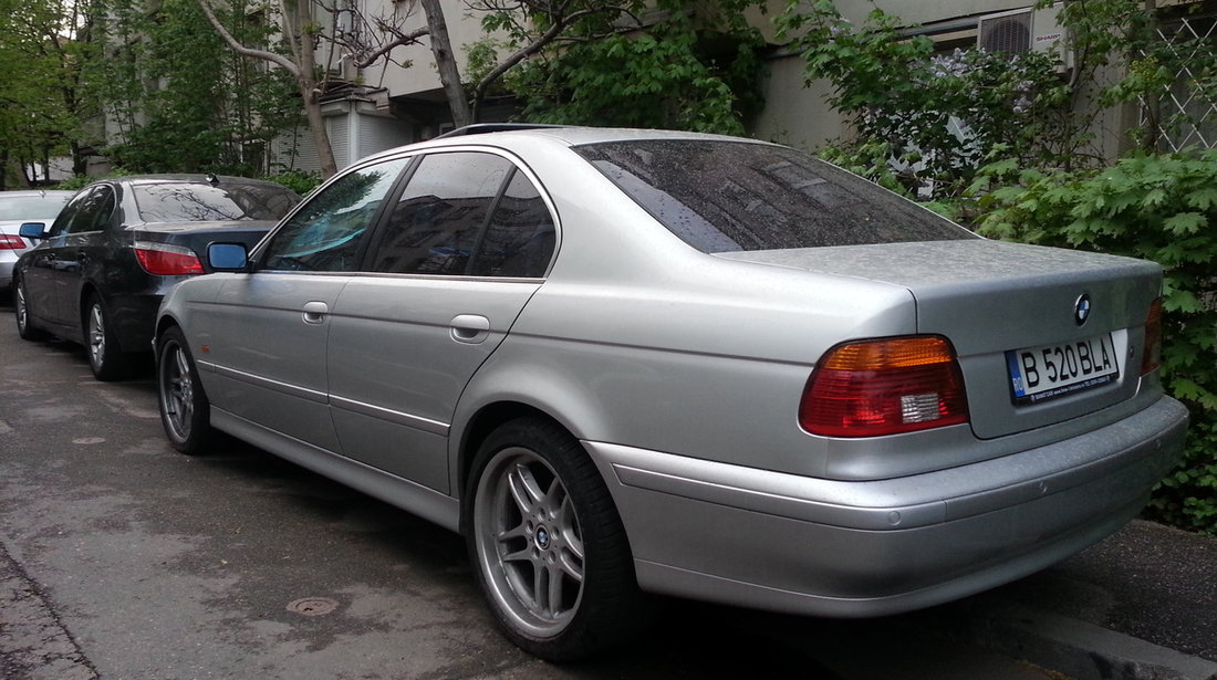 BMW 520 2.2ia 2003