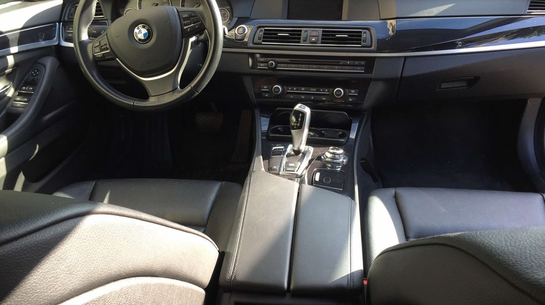 BMW 520 2000 2013