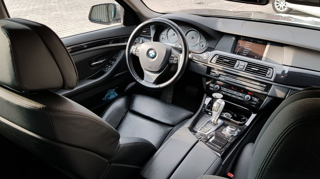 BMW 520 520d 2011