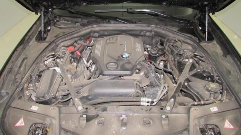 BMW 520 520d xDrive Automatic Start/Stop - 1.995 cc / 190 CP 2016