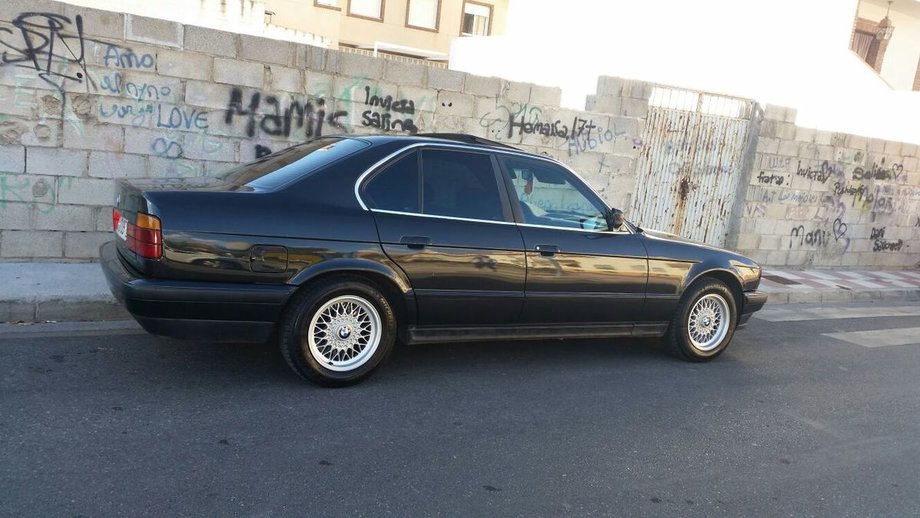 BMW 520 520i 24v e34