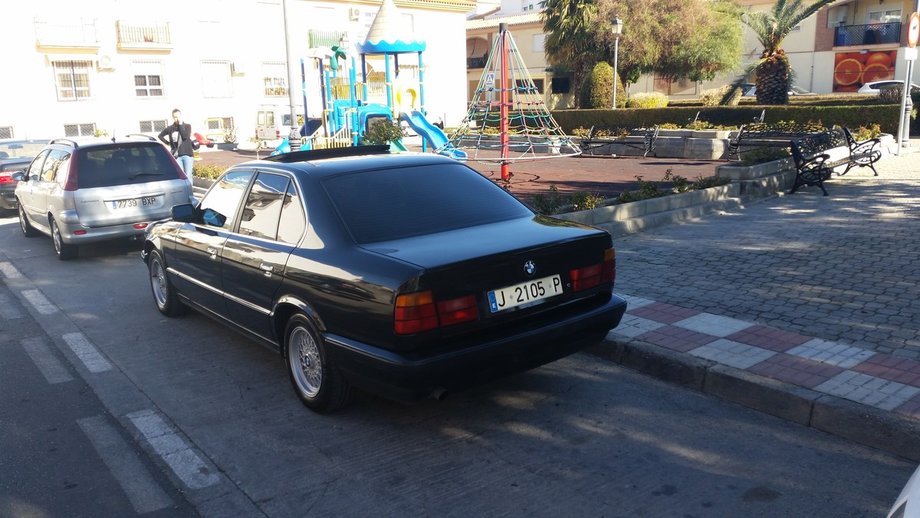 BMW 520 520i 24v e34