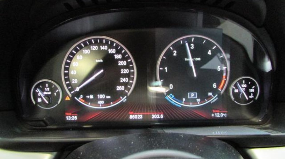 BMW 520 525d xDrive automat 8+1 BSI Ultimate Start&Stop - 1.995 cc / 218 CP 2012