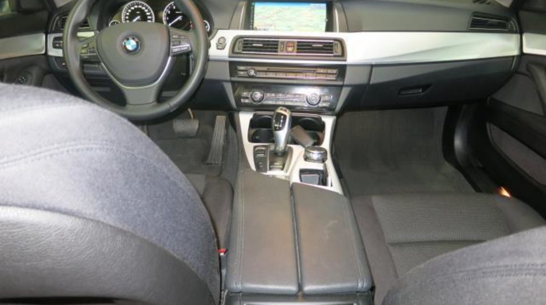BMW 520 528i F10 Automatic 8+1 xDrive - 1.997 cc / 245 CP 2015