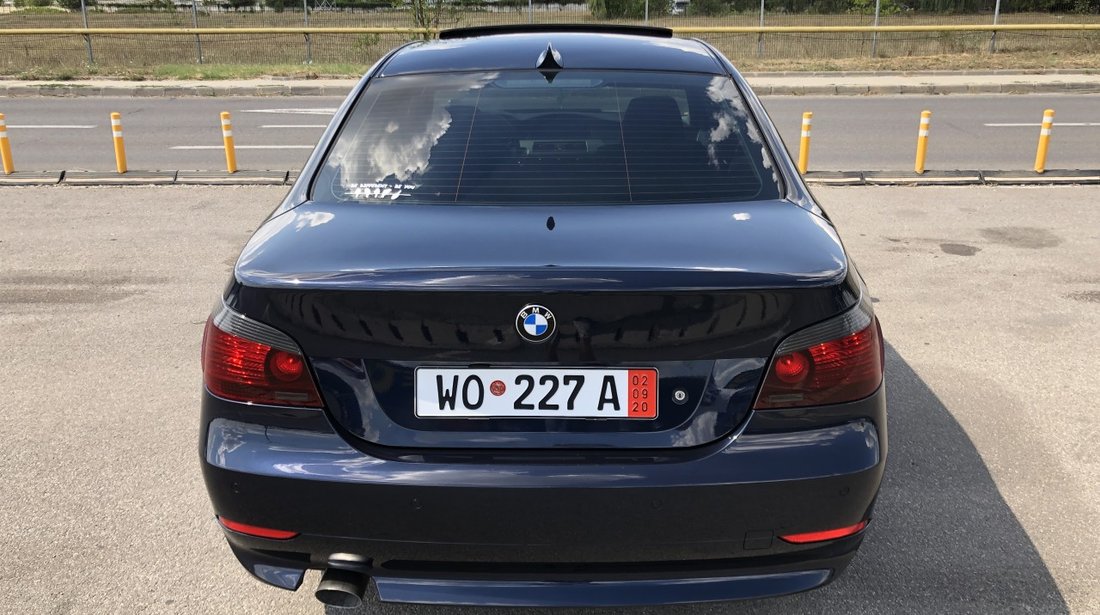 BMW 520 BMW 520d 163CP!!! Navi MARE/Xenon/Trapa/Pilot /Senzori parcare fata+spate/Scaune electrice si incalzite/Carlig remorcare... RECENT ADUSA DIN GERMANIA!!! 2006