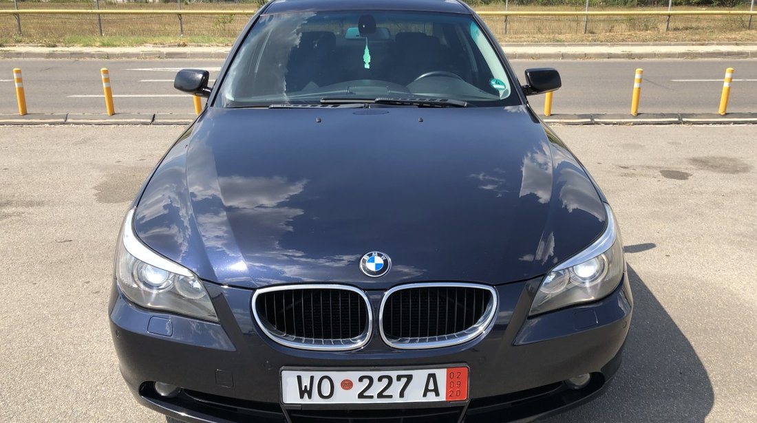 BMW 520 BMW 520d 163CP!!! Navi MARE/Xenon/Trapa/Pilot /Senzori parcare fata+spate/Scaune electrice si incalzite/Carlig remorcare... RECENT ADUSA DIN GERMANIA!!! 2006