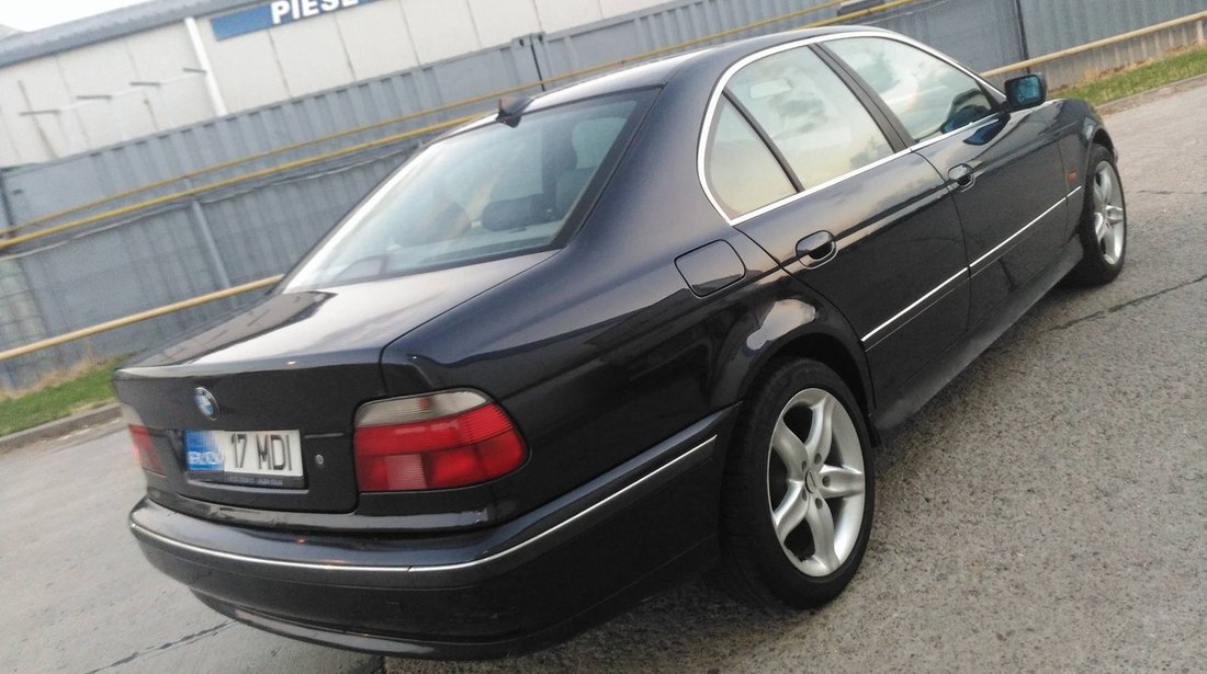 BMW 520 i full option FACELIFT inm,ro ocazie 1390e AN fab 2000