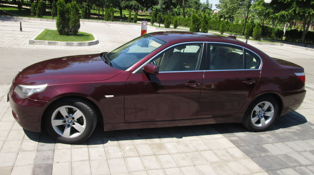 BMW 520 LCI, 2009