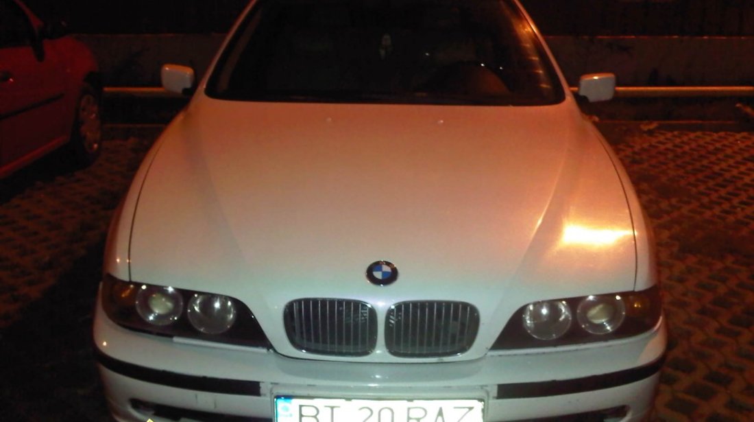 BMW 525 2456