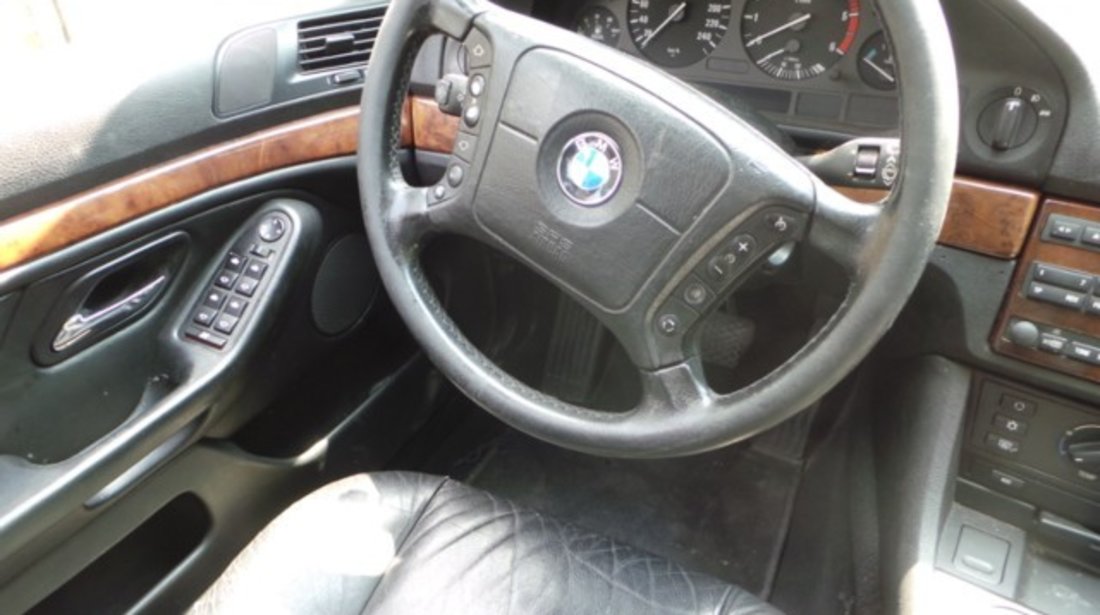 BMW 525 Automatic - Clima 2000