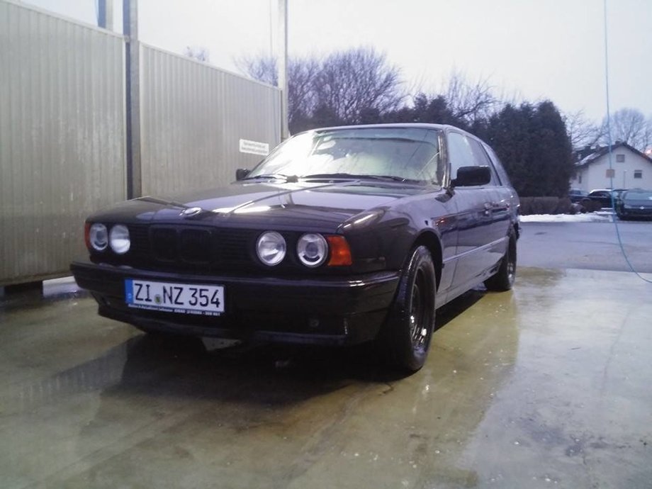 BMW 525 E34