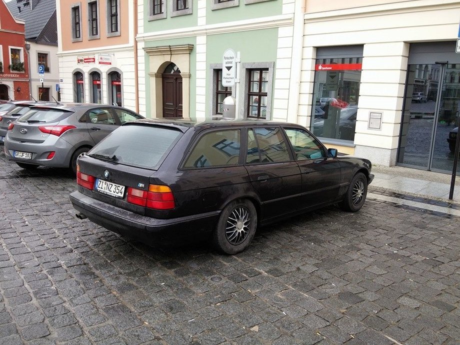 BMW 525 E34