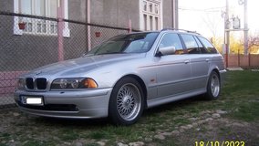 BMW 525