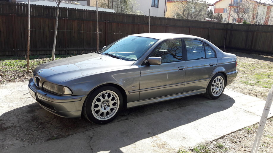 BMW 525 E39