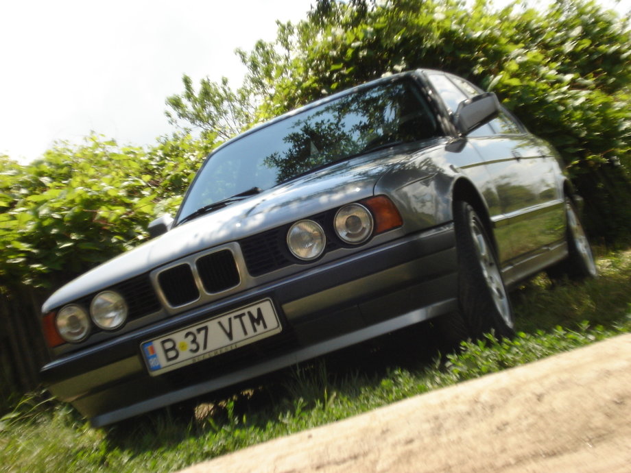 BMW 525 M20B25