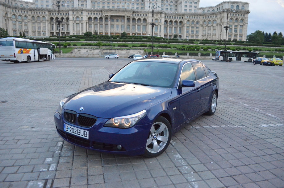 BMW 525