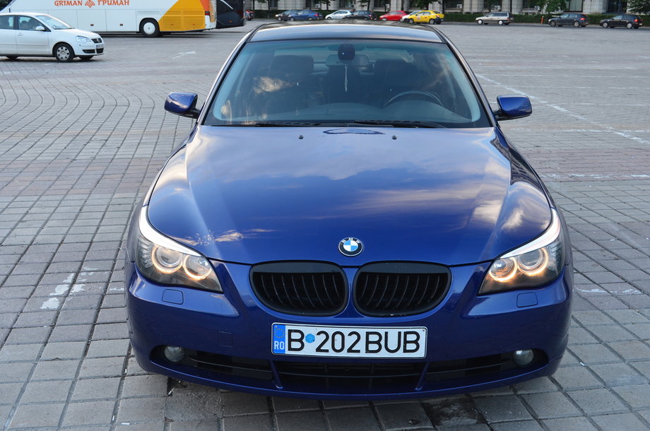 BMW 525