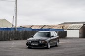 BMW 525i transformat in M5 Touring