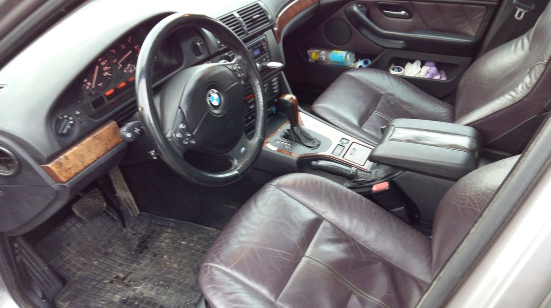 BMW 530 3.0i 2001