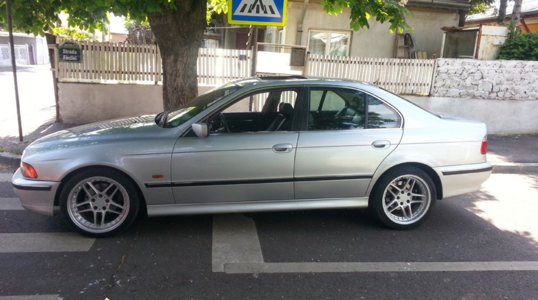 BMW 530 3000