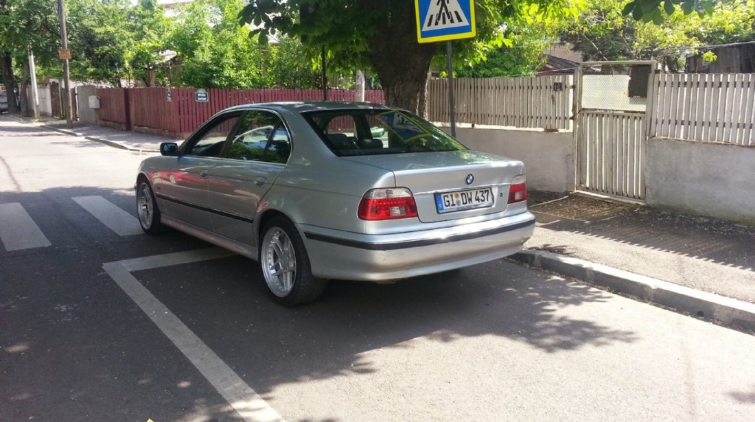 BMW 530 3000