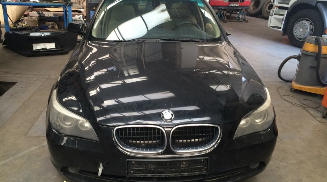 BMW 530d an 2004 piese din dezmembrare