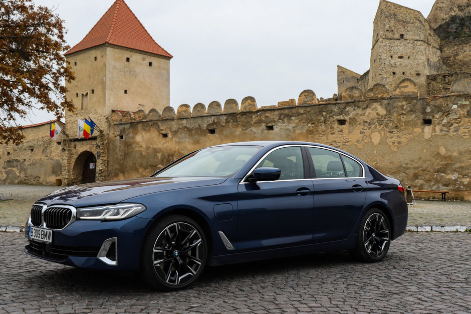 BMW 530e xDrive Sedan