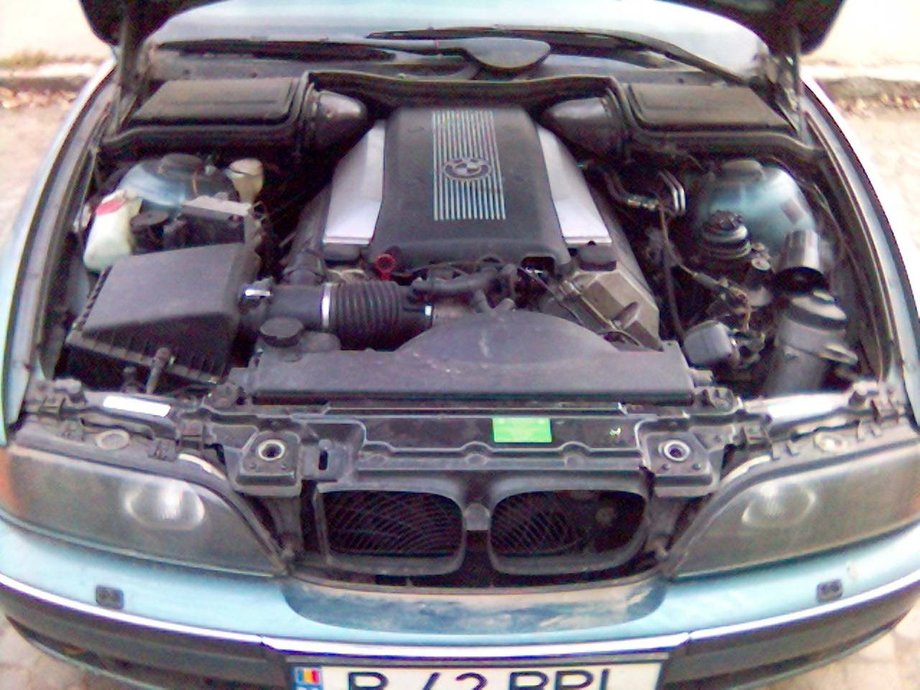 BMW 540 M62B44