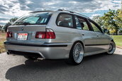 BMW 540i Touring cu motor LS2