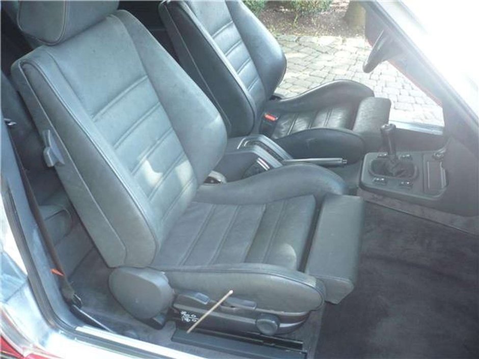 BMW 635 CSi cu 428 de km