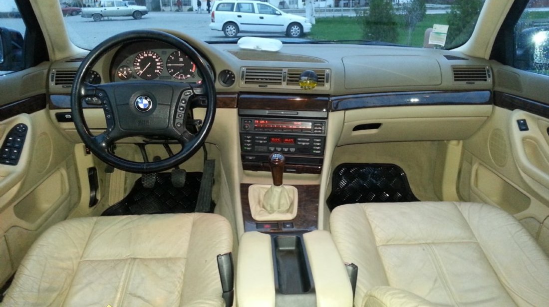 BMW 725 TDS 2500