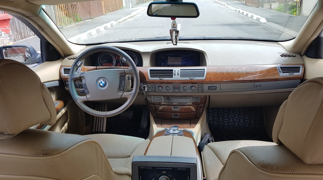 BMW 730 E65 2003