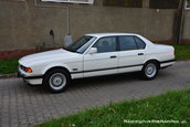 BMW 740i cu 482 de mile