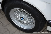 BMW 740i cu 482 de mile