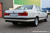 BMW 740i cu 482 de mile