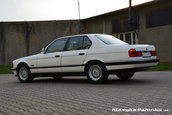 BMW 740i cu 482 de mile