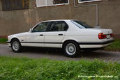 BMW 740i cu 482 de mile