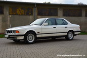 BMW 740i cu 482 de mile