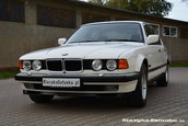 BMW 740i cu 482 de mile