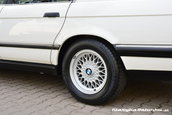 BMW 740i cu 482 de mile